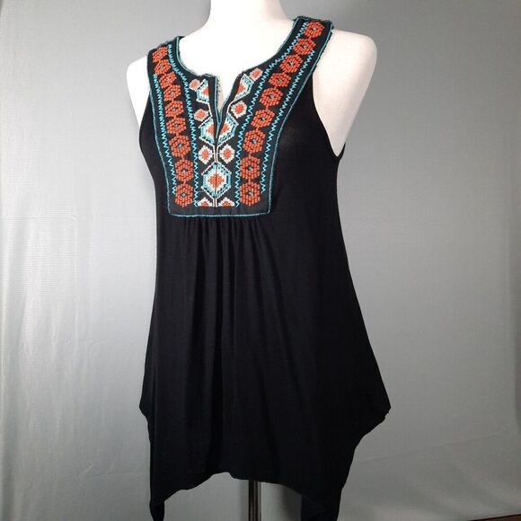 About a Girl Flowy Black Embroidered Tank Boho Gypsy Asymmetrical Size Medium - Picture 1 of 11
